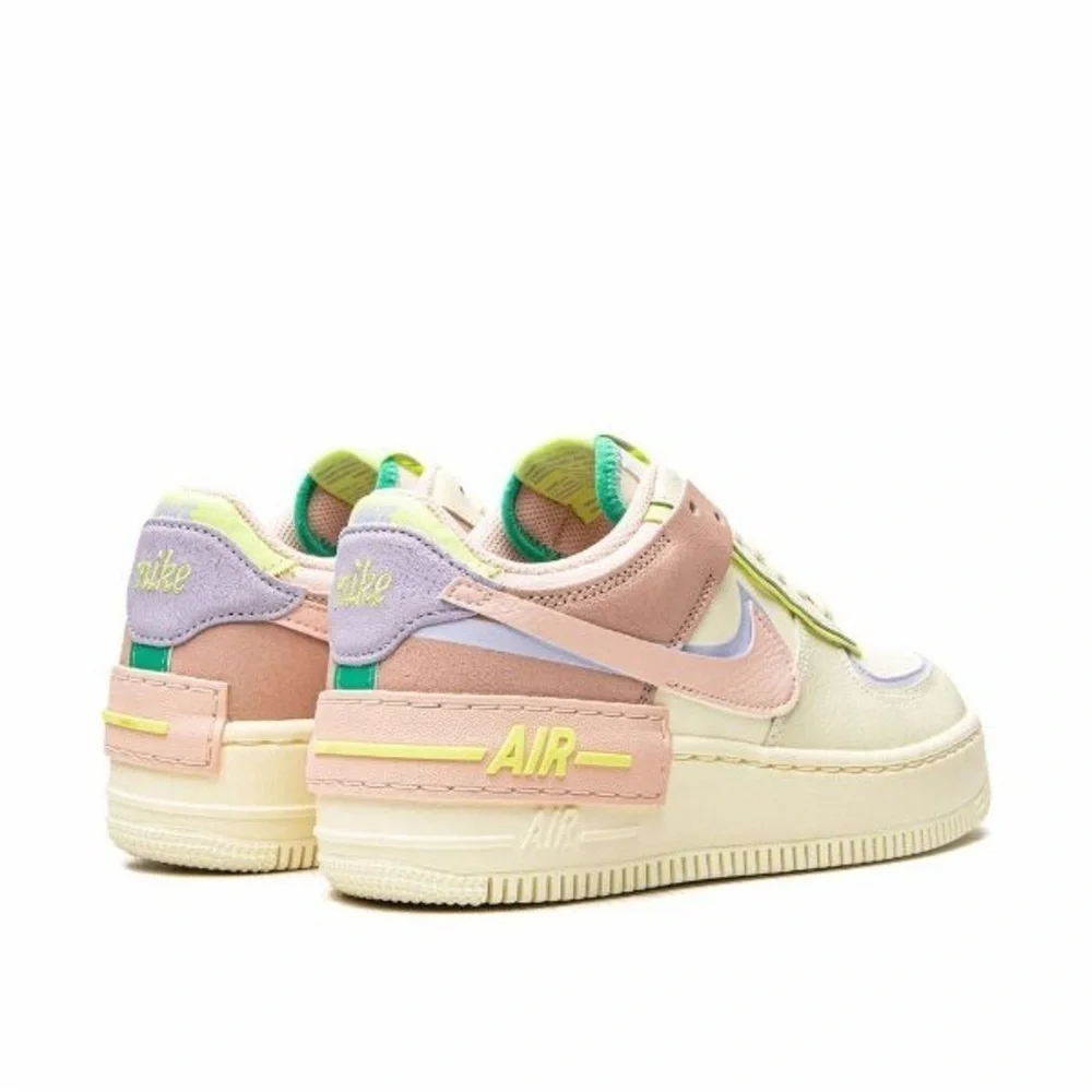 Nike Air Force 1 Shadow "Cashmere" sneakers - Picture 2 of 16